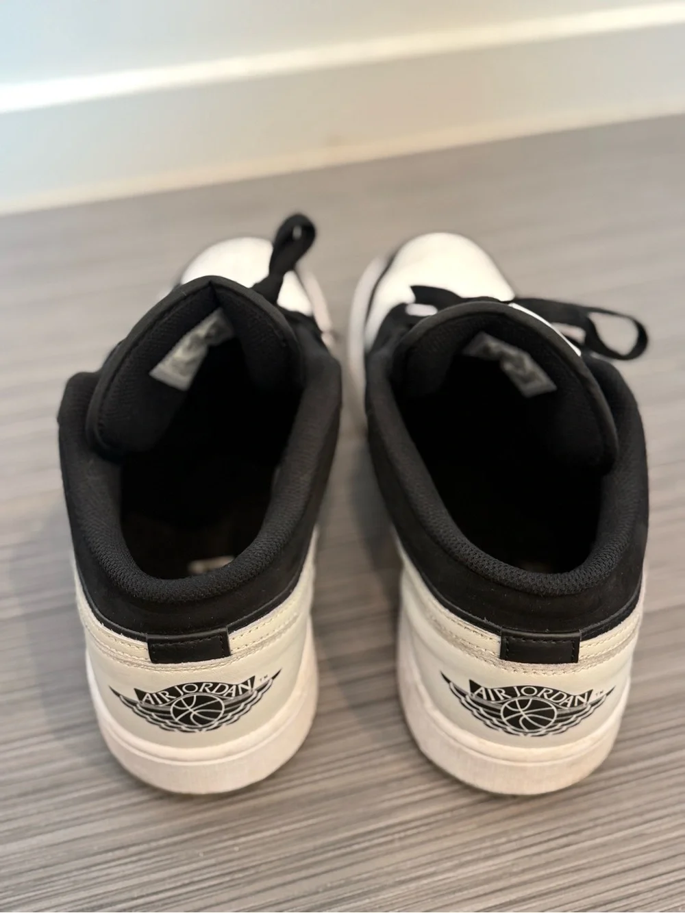Air Jordan 1 Sneakers Low SE “Diamond” Style DH6931-001
